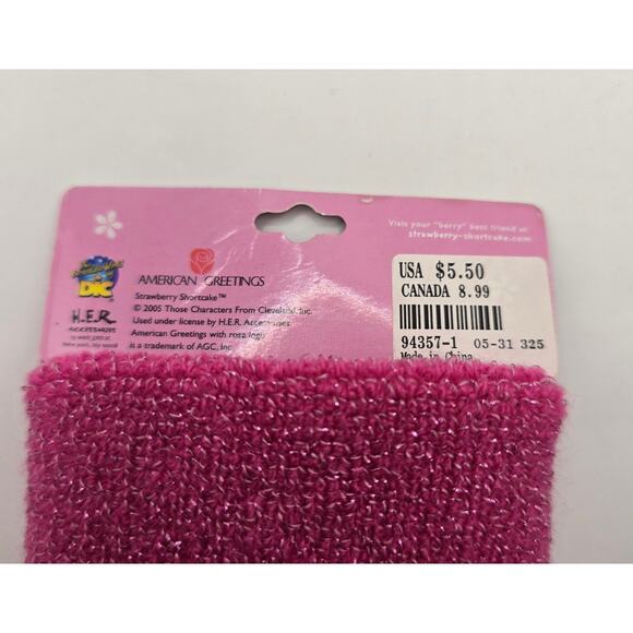 Vintage 2005 Strawberry Shortcake Pink Wristband - Picture 3 of 3